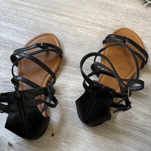 Black Strappy Women's Sandals - Classic Summer Style